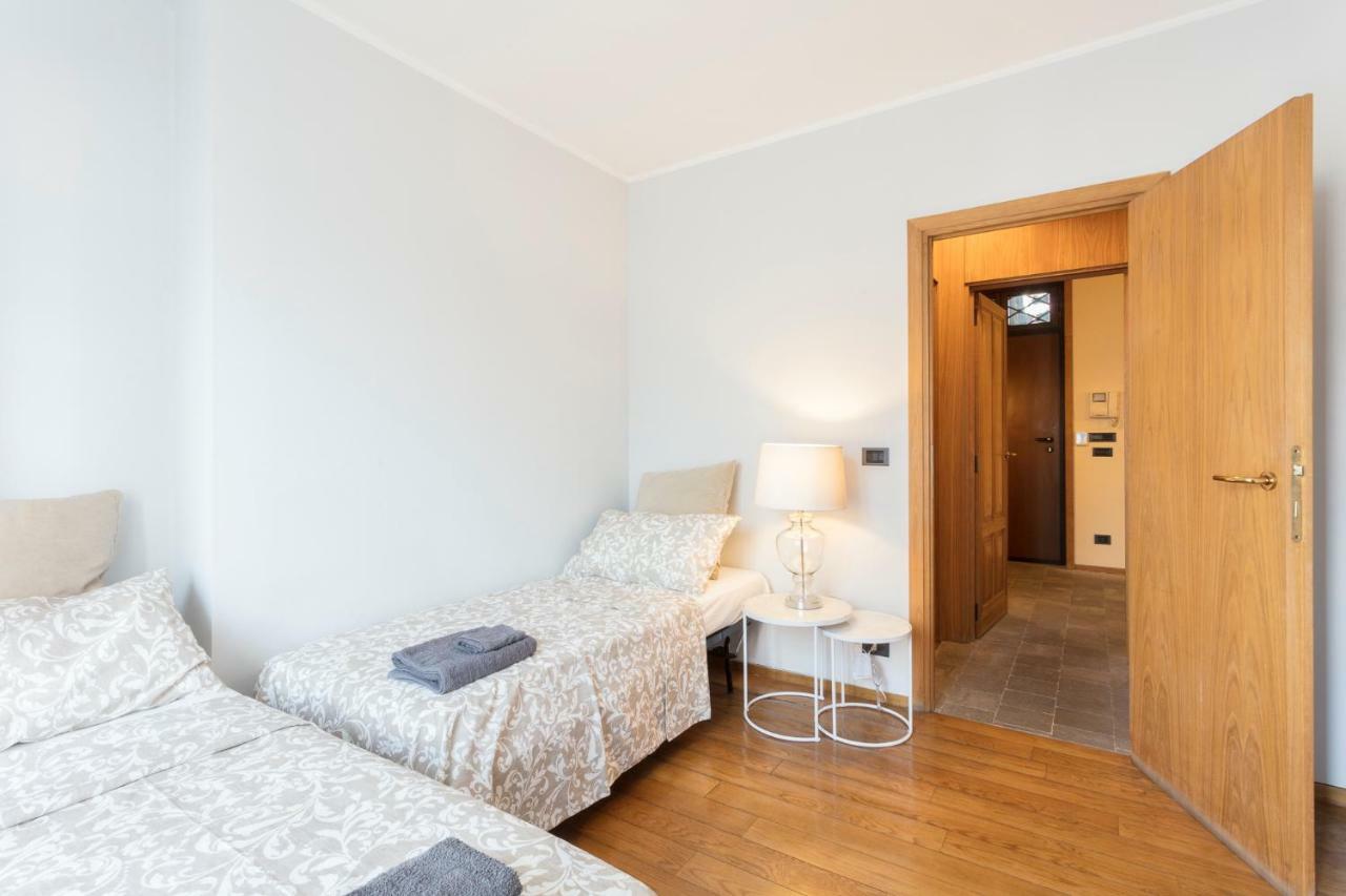 Casa Delle Colonne By Home A Porter Турин Екстер'єр фото
